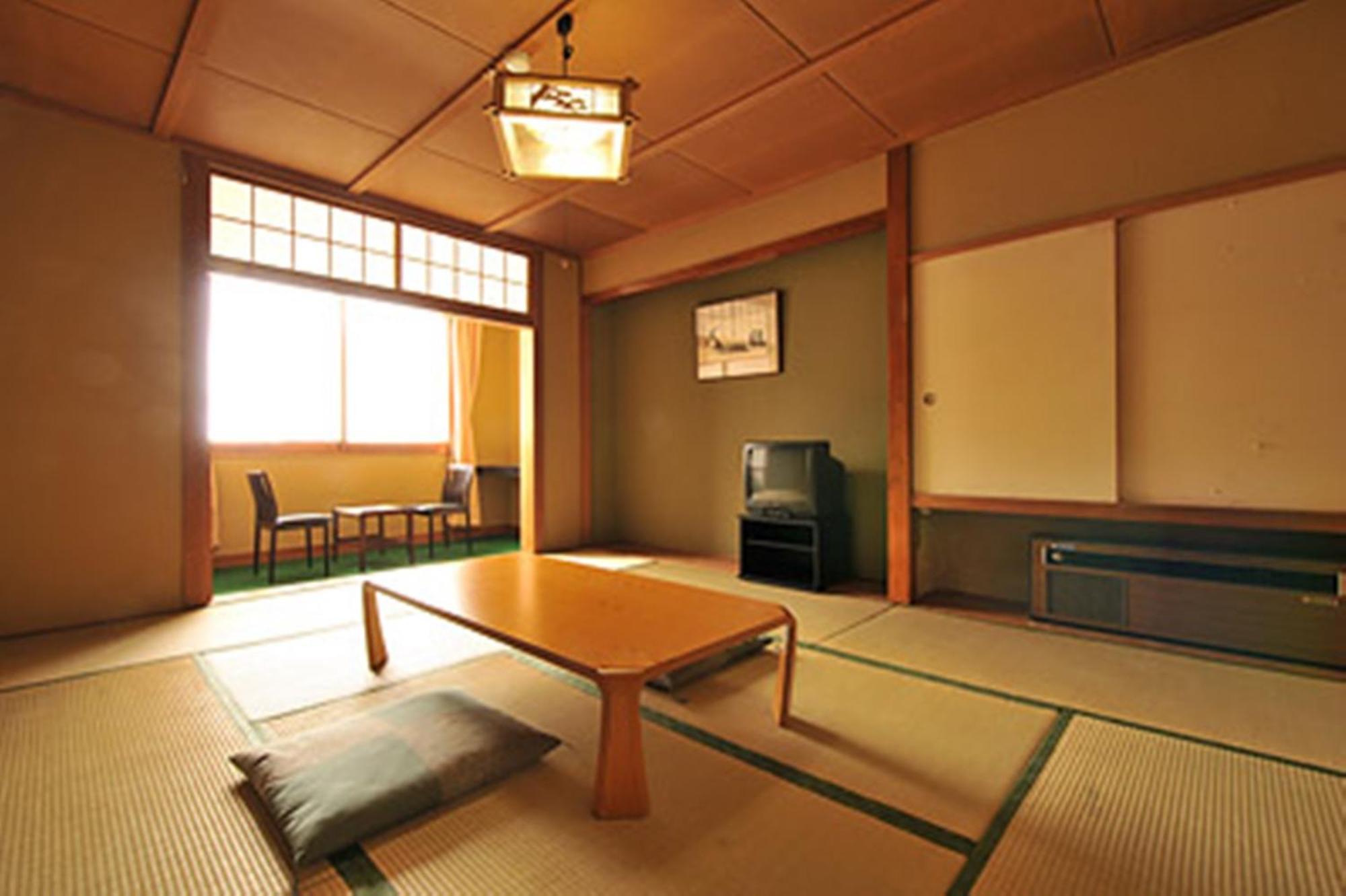 Hotel Takimoto Yamanouchi  Oda fotoğraf